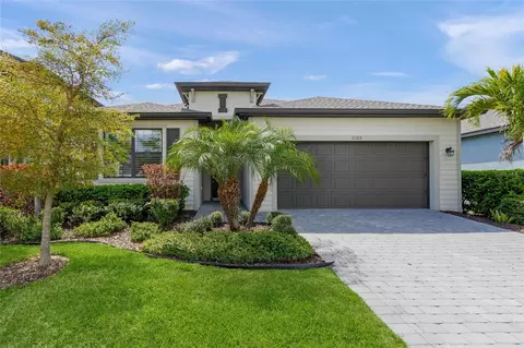 11165 Balfour St, Venice, FL 34293