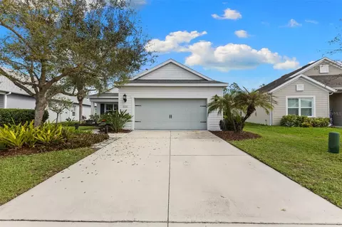 Exterior - 1316 Thornbury Dr, Parrish, FL 34219 photo 3 of 10