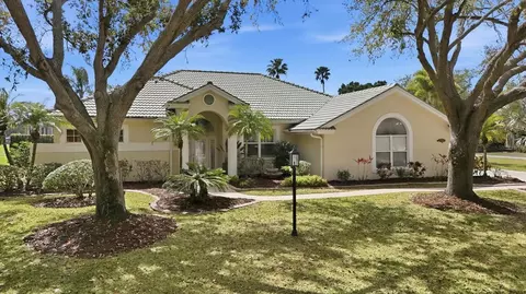 7160 N Serenoa Dr, Sarasota, FL 34241
