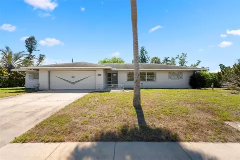 3052 Webber St, Sarasota, FL 34239