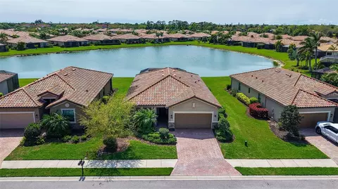 6517 Willowshire Way, Bradenton, FL 34212