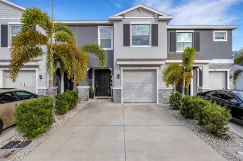 2471 Midnight Pearl Dr, Sarasota, FL 34240