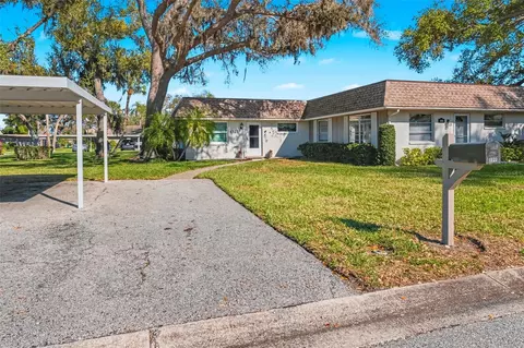 1327 Glendale Cir W #218, Sarasota, FL 34232