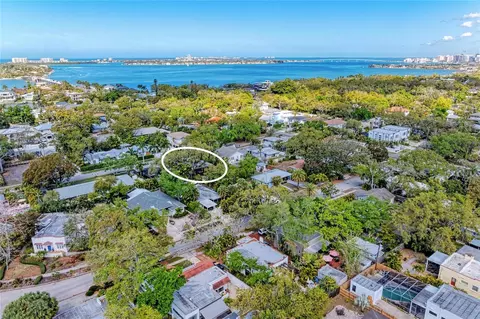 3625 Jacinto Ct, Sarasota, FL 34239