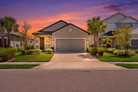 4255 Pond Brook Ct, Bradenton, FL 34211