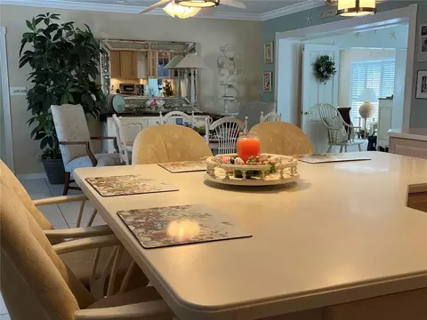 Dining - 3704 100th St W, Bradenton, FL 34210 photo 1 of 6