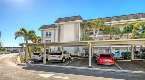 4380 Exeter Dr #101, Longboat Key, FL 34228