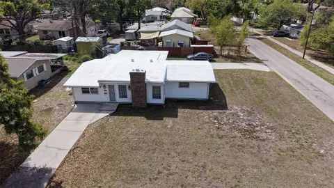 2600 Loma Linda St, Sarasota, FL 34239