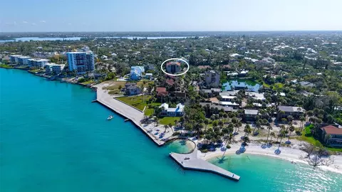4900 Ocean Blvd #304, Sarasota, FL 34242