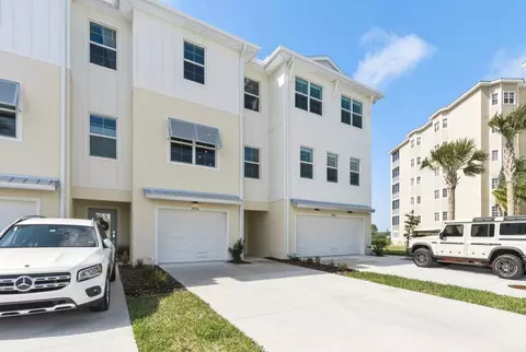 9996 Key Haven Rd, Seminole, FL 33777