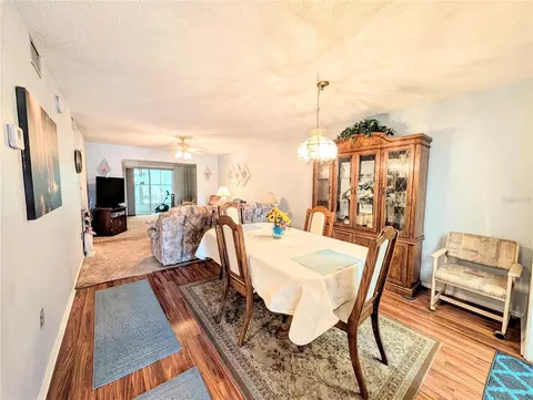 Dining - 3624 Lake Bayshore Dr #K-303, Bradenton, FL 34205 photo 1 of 1