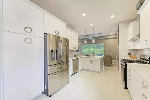 Kitchen - 4419 Renwick Dr, Parrish, FL 34219 photo 3 of 3