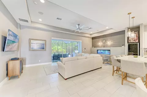 Living - 4419 Renwick Dr, Parrish, FL 34219 photo 1 of 3