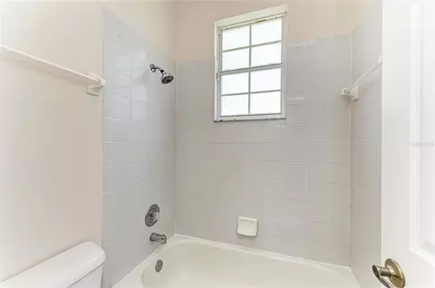 Bath - 21616 67th Ave E, Bradenton, FL 34211 photo 7 of 11
