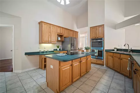 Kitchen - 21616 67th Ave E, Bradenton, FL 34211 photo 3 of 5