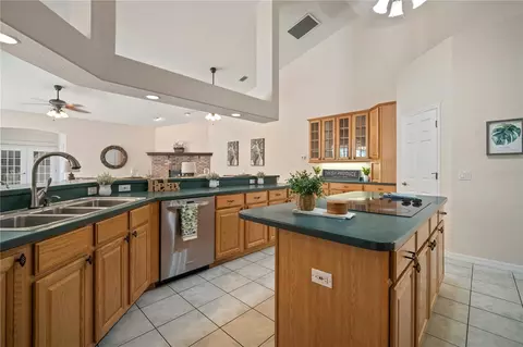 Kitchen - 21616 67th Ave E, Bradenton, FL 34211 photo 1 of 5