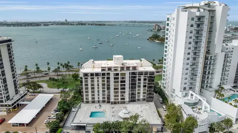 707 S Gulfstream Ave #802, Sarasota, FL 34236