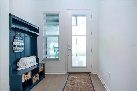 Entry Way - 9457 Shorebird Ct, Parrish, FL 34219 photo 2 of 8