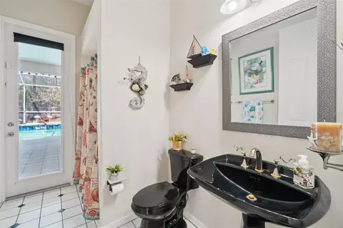 Bath - 13176 Cooper Rd, Spring Hill, FL 34609 photo 5 of 5