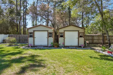 Exterior - 13176 Cooper Rd, Spring Hill, FL 34609 photo 7 of 8