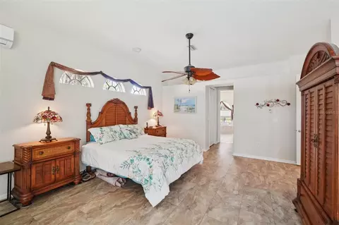Bedroom - 13176 Cooper Rd, Spring Hill, FL 34609 photo 2 of 7