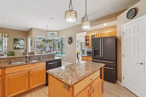Kitchen - 13176 Cooper Rd, Spring Hill, FL 34609 photo 4 of 4