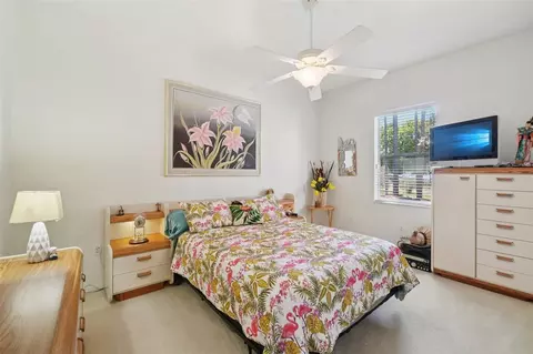 Bedroom - 13176 Cooper Rd, Spring Hill, FL 34609 photo 4 of 7