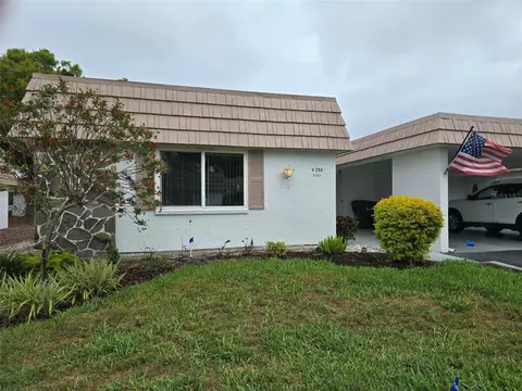 2321 Canalbluff Pl #V296, Sarasota, FL 34231