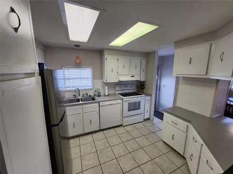 808 53rd Ave E #256, Bradenton, FL 34203 photo 5