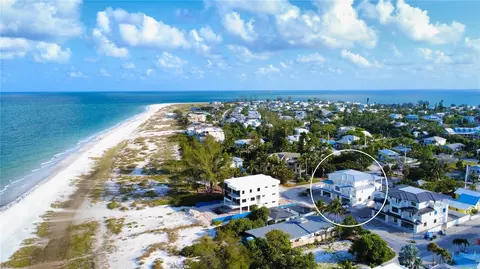 107 Tuna St, Anna Maria, FL 34216