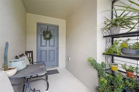 Entry Way - 12824 Bent Twig Dr, Riverview, FL 33579 photo 1 of 4