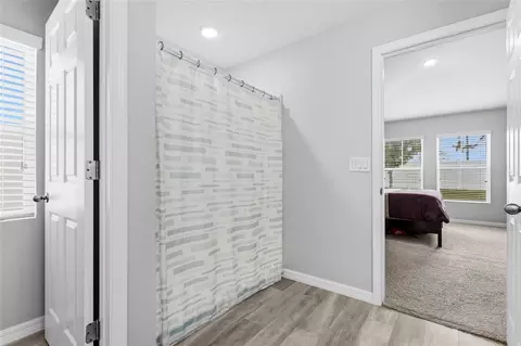 Bath - 12824 Bent Twig Dr, Riverview, FL 33579 photo 2 of 4