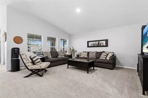 Living - 12824 Bent Twig Dr, Riverview, FL 33579 photo 2 of 3