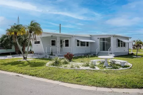 5105 8th St W, Bradenton, FL 34207
