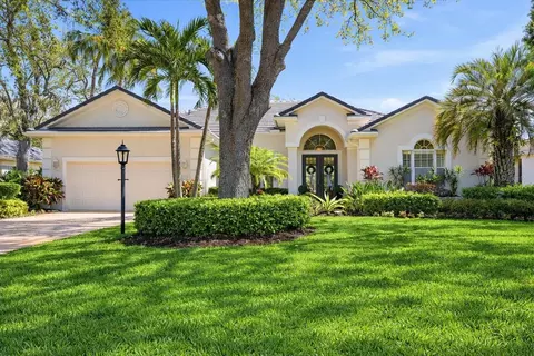 8113 Collingwood Ct, University Park, FL 34201