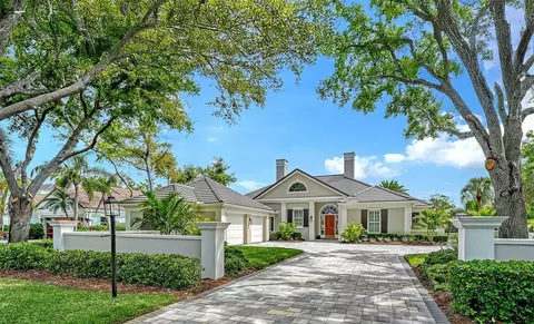 228 Saint James Park, Osprey, FL 34229
