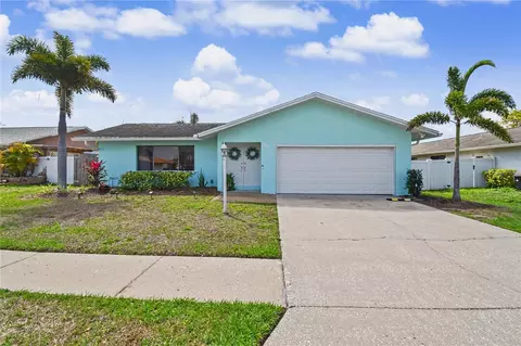 6456 Tarawa Dr, Sarasota, FL 34241