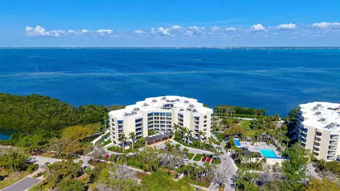 2120 Harbourside Dr #623, Longboat Key, FL 34228
