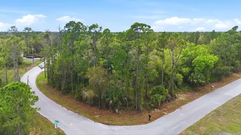 Dryden Street, North Port, FL 34288