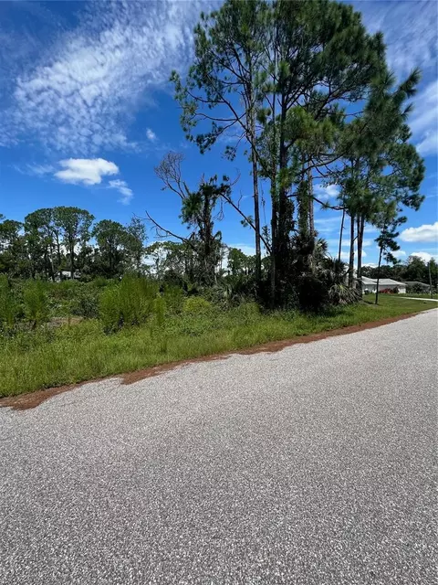 4841 O Shea St, North Port, FL 34291