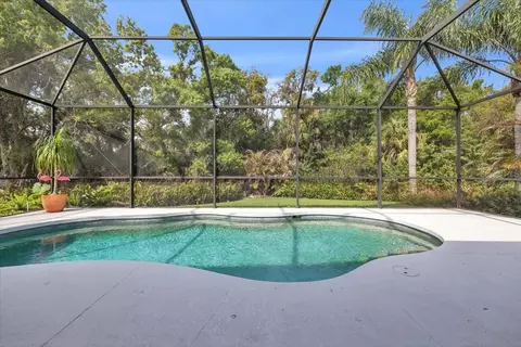 Exterior - 3007 160th Ter E, Parrish, FL 34219 photo 5 of 17