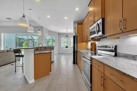 Kitchen - 3007 160th Ter E, Parrish, FL 34219 photo 3 of 8