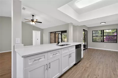 Kitchen - 1060 E Rockefeller Ln, Hernando, FL 34442 photo 2 of 3