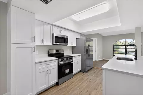 Kitchen - 1060 E Rockefeller Ln, Hernando, FL 34442 photo 1 of 3