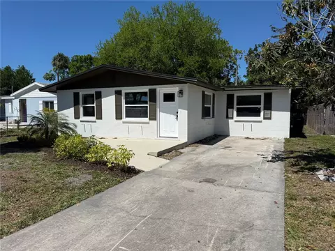 608 12th St W, Palmetto, FL 34221
