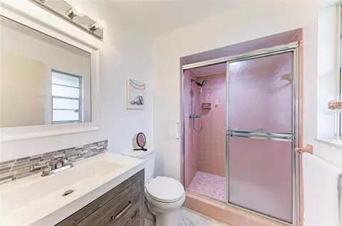 Bath - 3303 Chicago Ave, Bradenton, FL 34207 photo 1 of 2