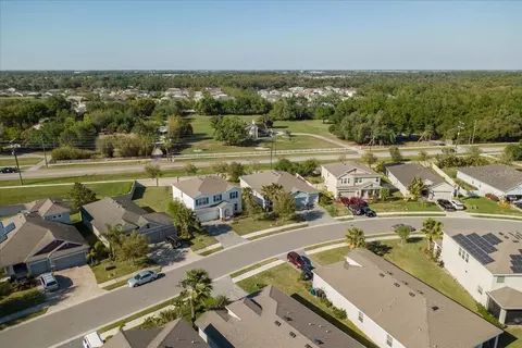 View/Area - 6702 Devesta Loop, Palmetto, FL 34221 photo 6 of 13