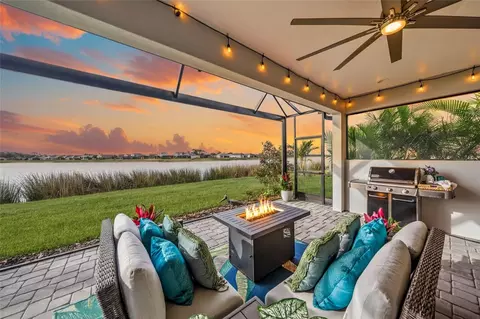 997 Crosswind Ave, Sarasota, FL 34240