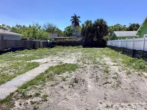 1430 21st St, Sarasota, FL 34234