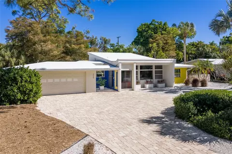 455 S Shore Dr, Sarasota, FL 34234